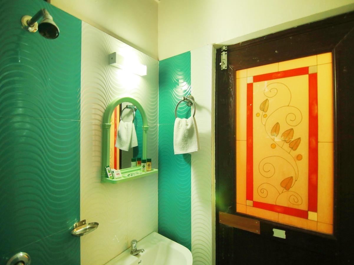Oyo 4824 Hotel Star Kochi 外观 照片